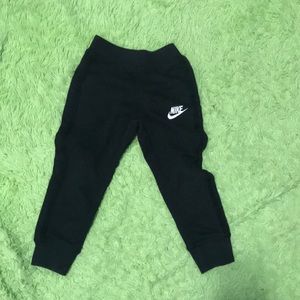 4T kids nike sweatpants
